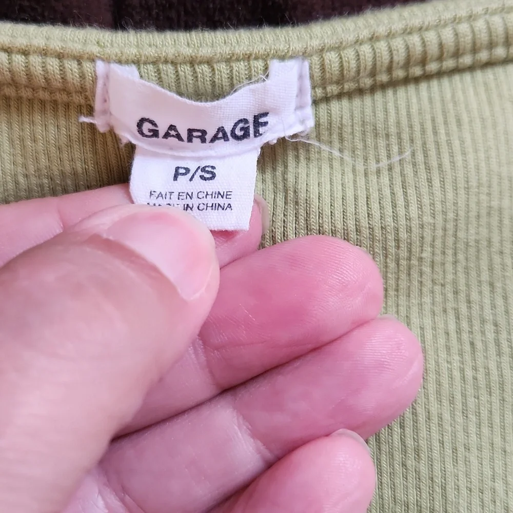 GARAGE Green Long Sleeve Crop Top - Picture 2 of 4